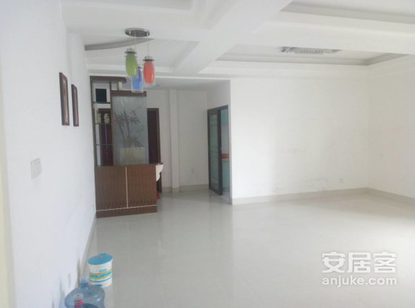203119jo206ocpoasueuzy.jpg
